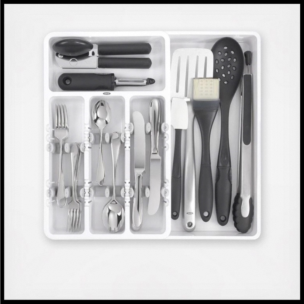Oxo expandable drawer organizer. Brand new